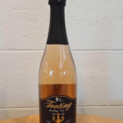 Tooting Vin Fizz