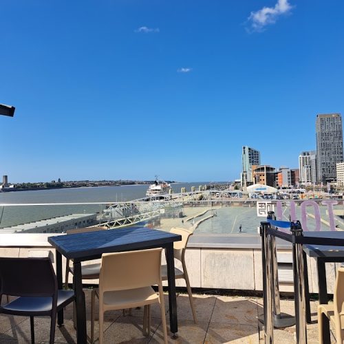 matou-pier-head Matou, Pier Head